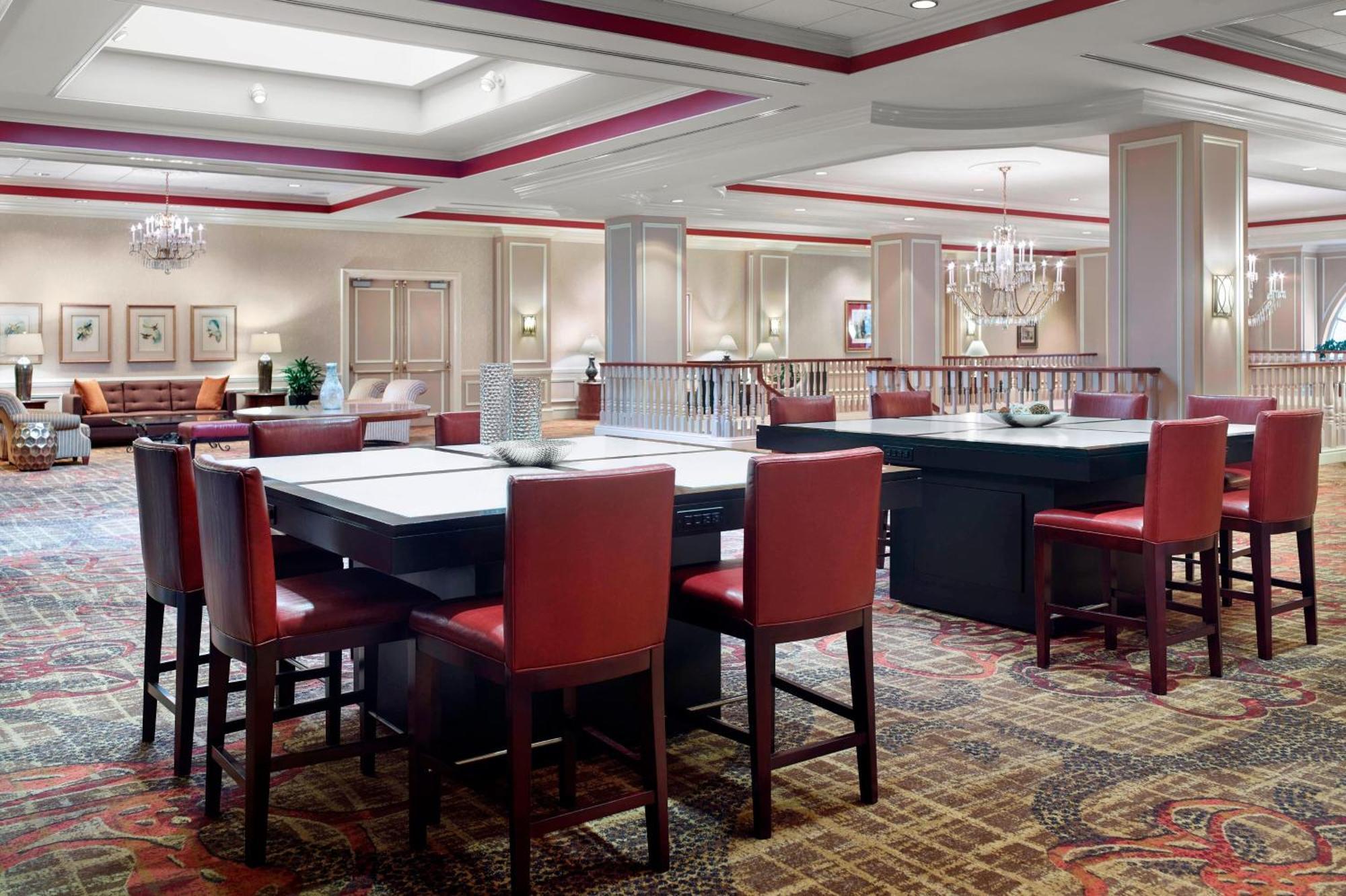 Marriott At The Convention Center Hotel 3*
